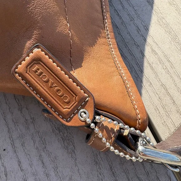 Coach Y2K Vintage Soho Leather Hobo Shoulder Bag Brown - Picture 2 of 7